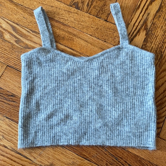 Zara Sweaters - Zara gray cropped tank and sweater set